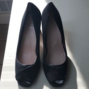 Taryn Rose peep toe heels